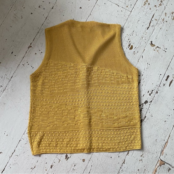Gispa Open Weave Knit Sweater Vest Dark Academia - Picture 10 of 10